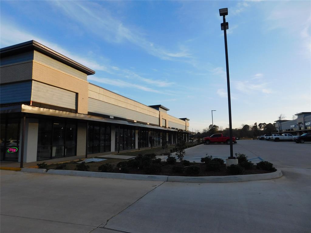 HAUGHTON TENANT CENTER SUB - Commercial Lease