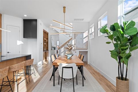 Tiny photo for 2315 S Vernon Avenue, Dallas, TX 75224 (MLS # 21101415)