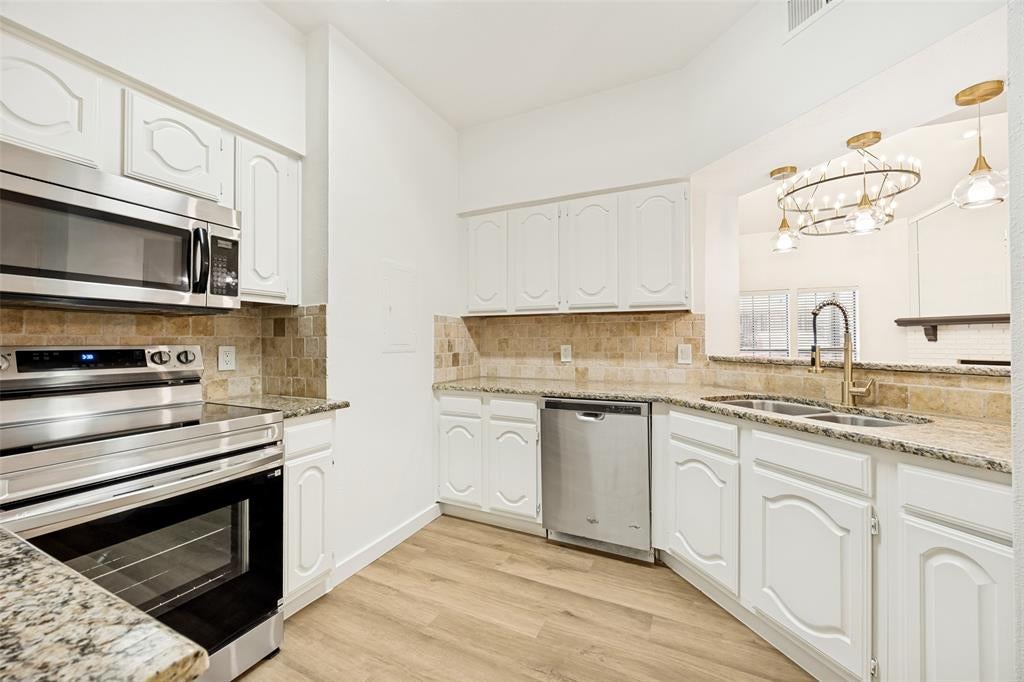 2835 Keller Springs Road 805
