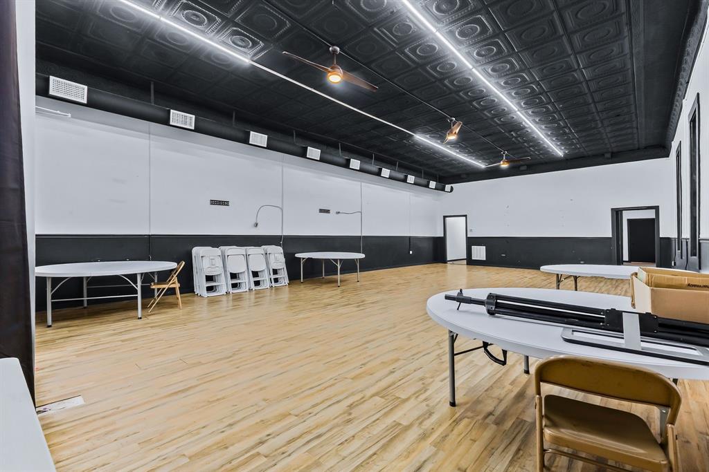 Orig Town Of Greenville - Commercial Lease