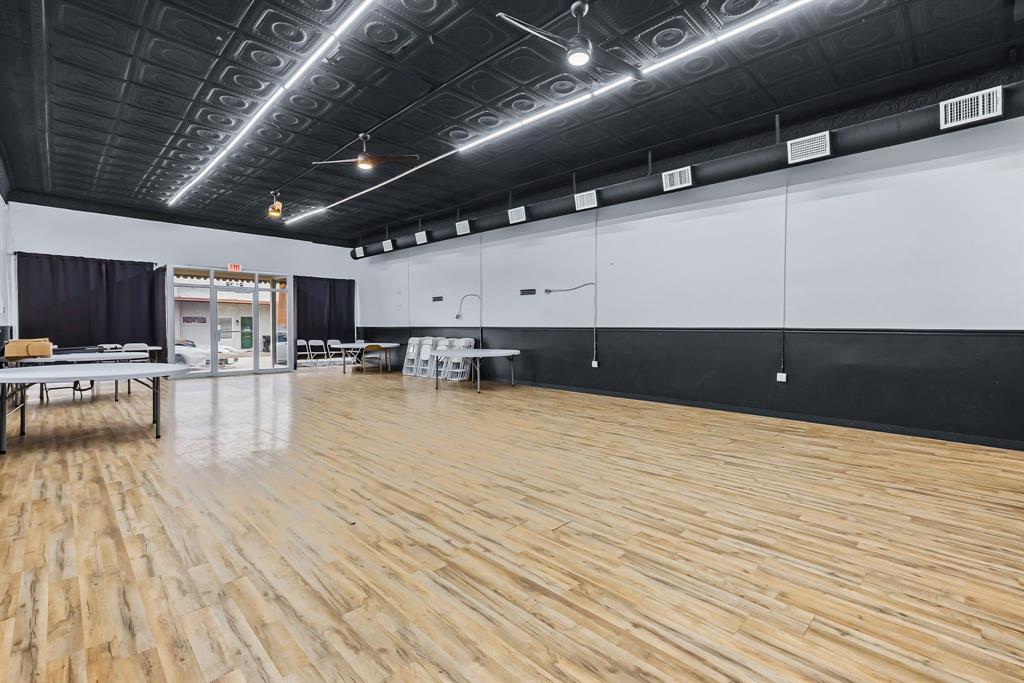 Orig Town Of Greenville - Commercial Lease