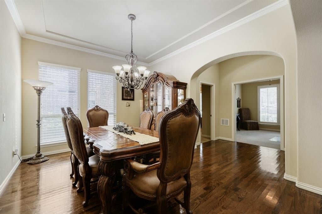 10096 Drawbridge Drive
