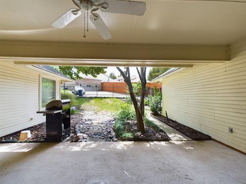 A home in DeSoto