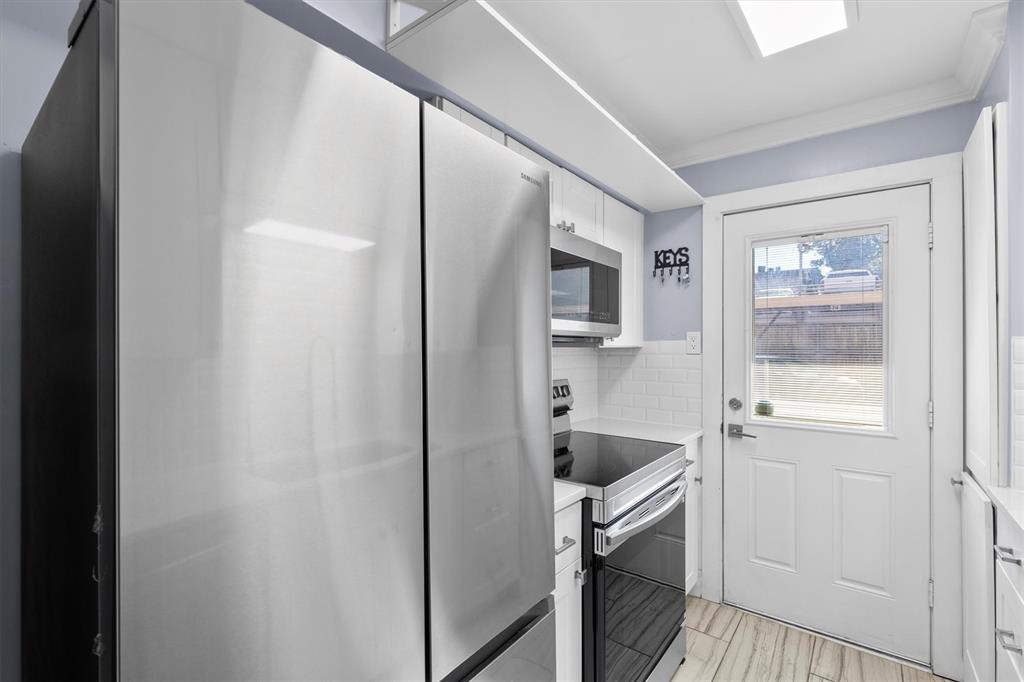 Tanglewood Twnhms Condos - Residential Lease