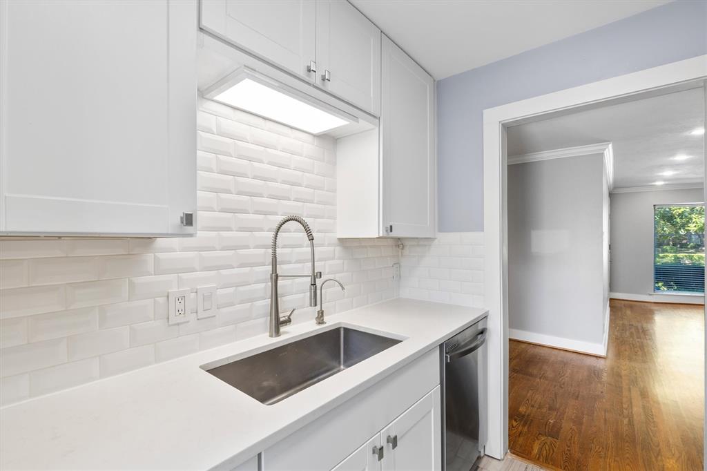 Tanglewood Twnhms Condos - Residential Lease