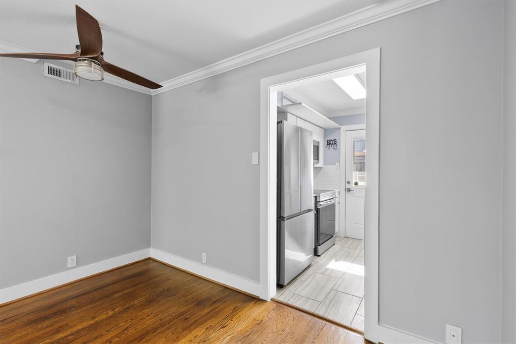 Tanglewood Twnhms Condos - Residential Lease