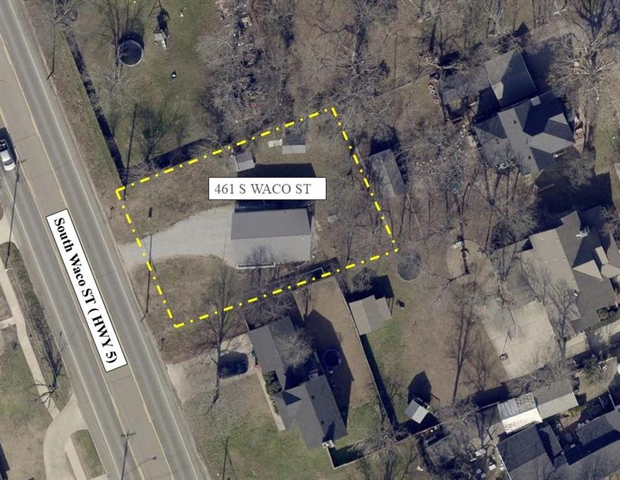 Will be  great lot residential or possible commercial on Hwy 5. The house and building will be removed and leaving a prime lot.
All utilities ready to use, plus drive is in place.