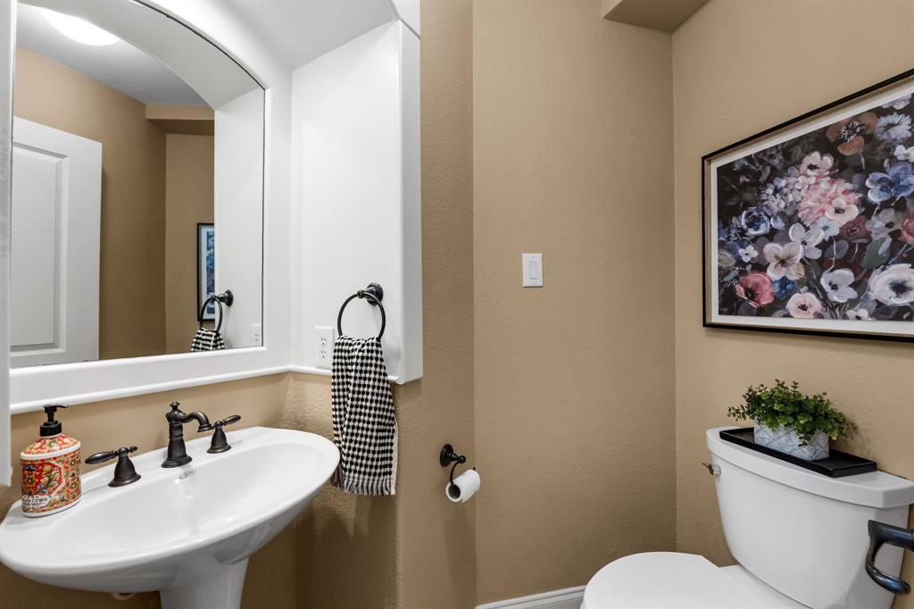 Hillcrest Shores Ph Three - Residential