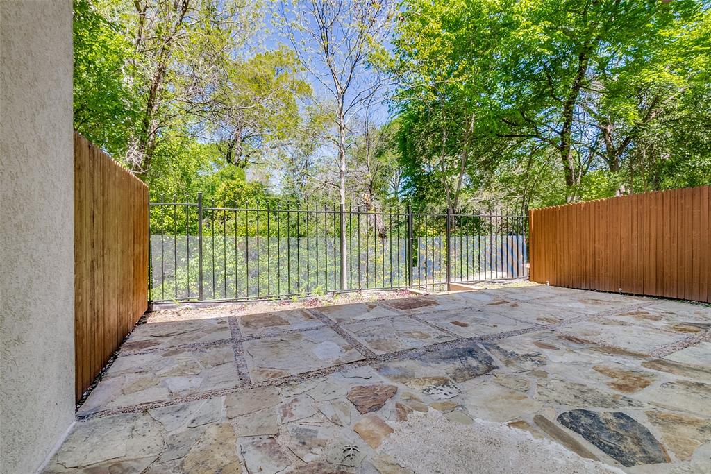 Villas At Ash Creek - Residential