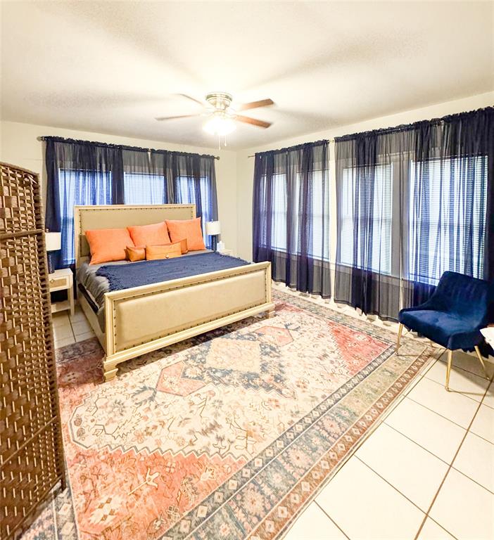 Oak Lawn Heights Add - Residential Lease