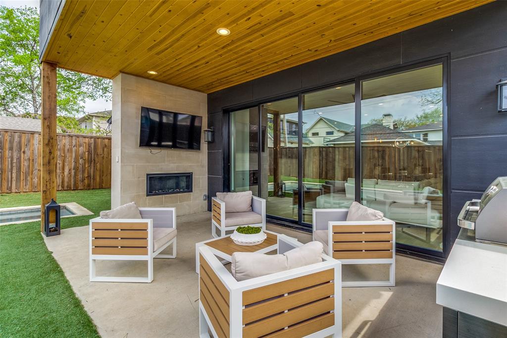 Llano Place - Residential