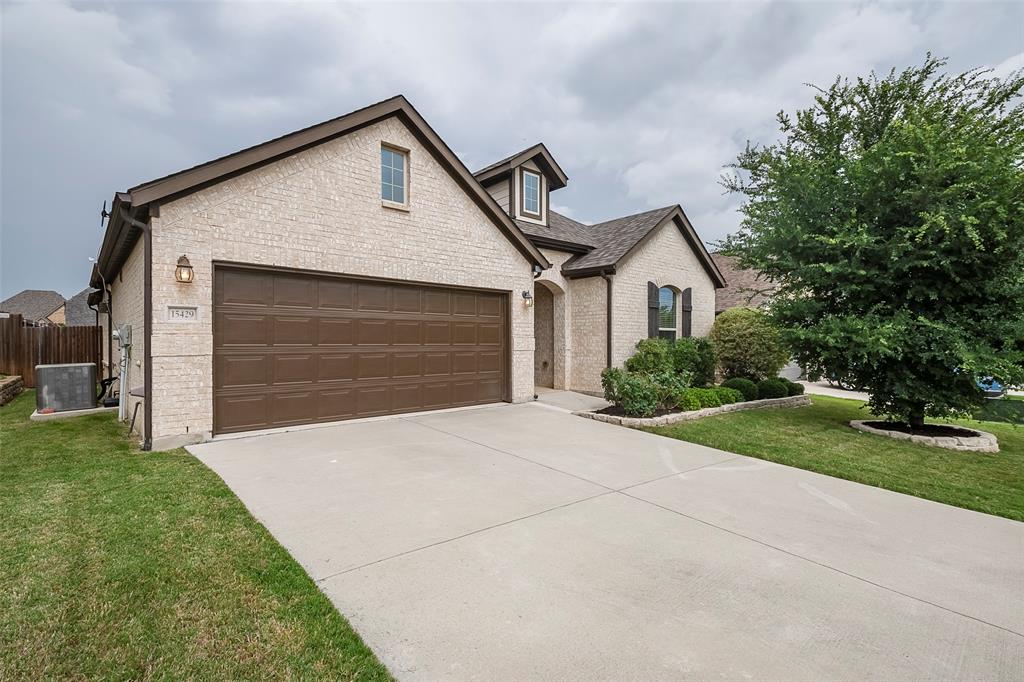 15429 Pioneer Bluff Trail