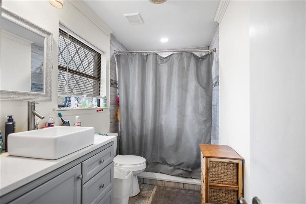 M CHIRINO - Residential