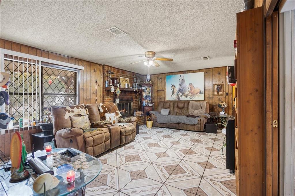 M CHIRINO - Residential