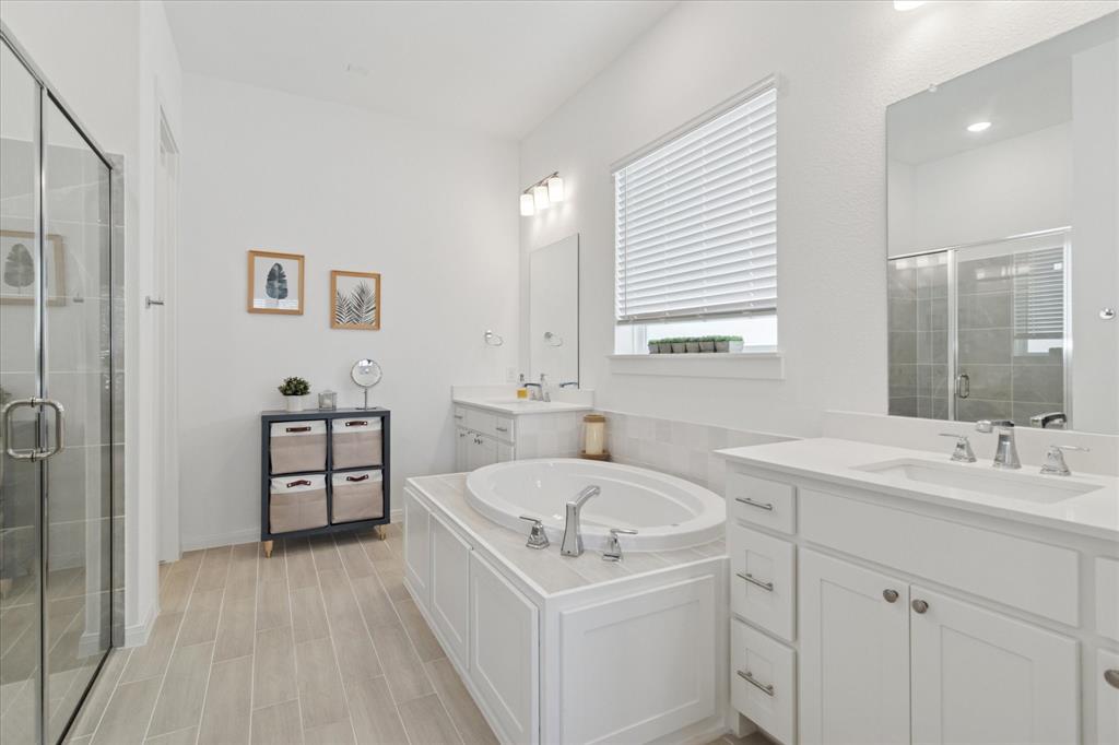 Painted Tree Lakeside West Ph 1 - Residential