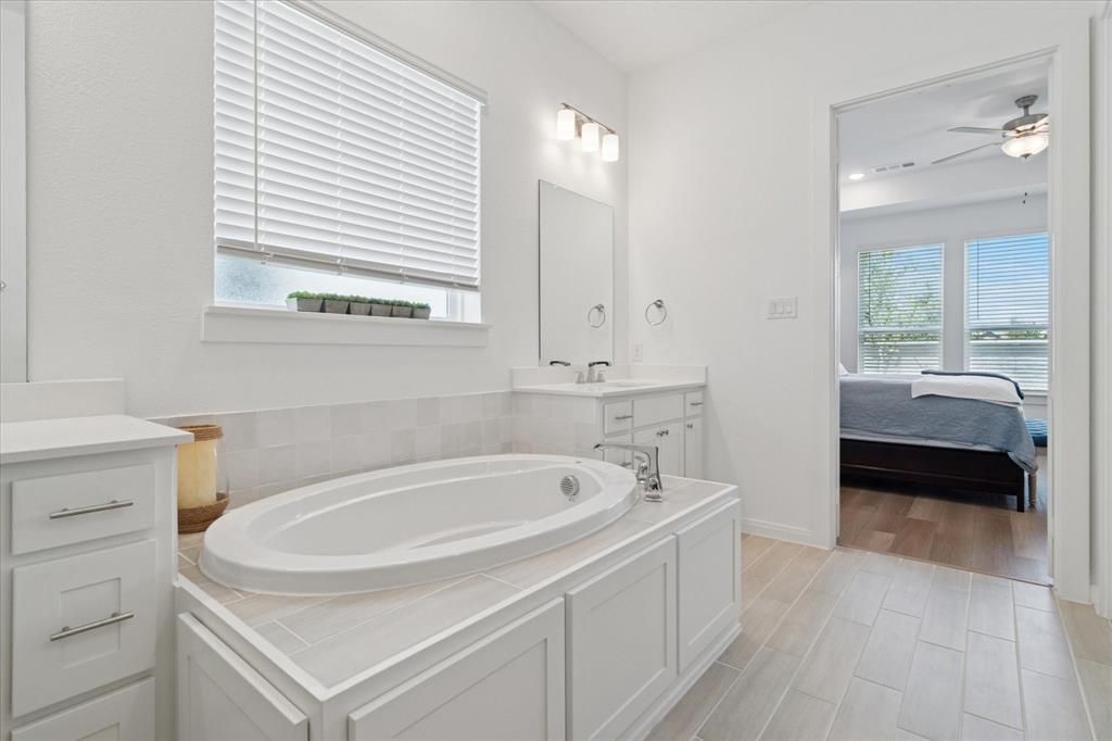 Painted Tree Lakeside West Ph 1 - Residential