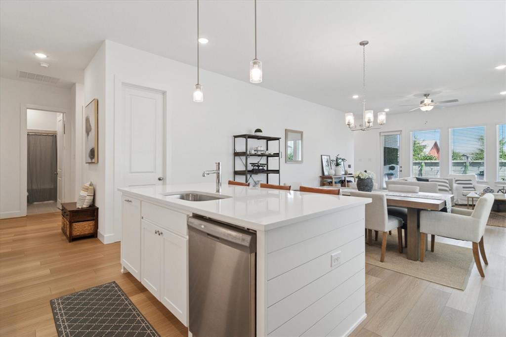 Painted Tree Lakeside West Ph 1 - Residential