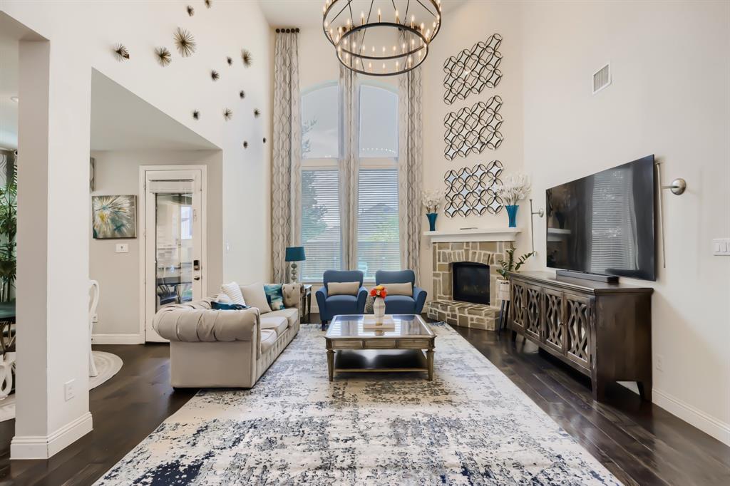 1517 Snowdrop Drive