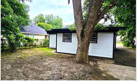 A home in Cleburne