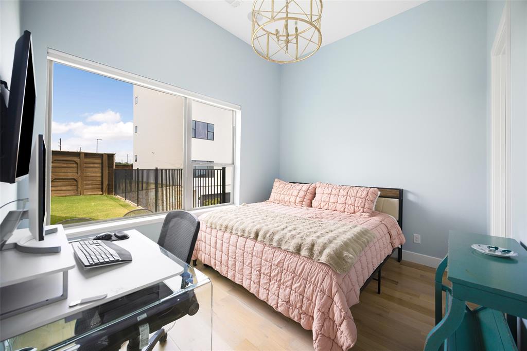 Westport Lakeview Villas - Residential