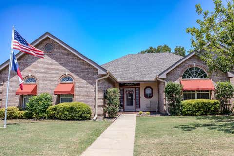 Photo of 3942 Ridgmar Lane, Abilene, TX 79606 (MLS # 21348300)