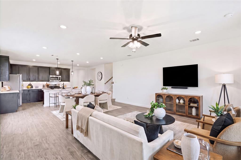 4632 Commack Drive