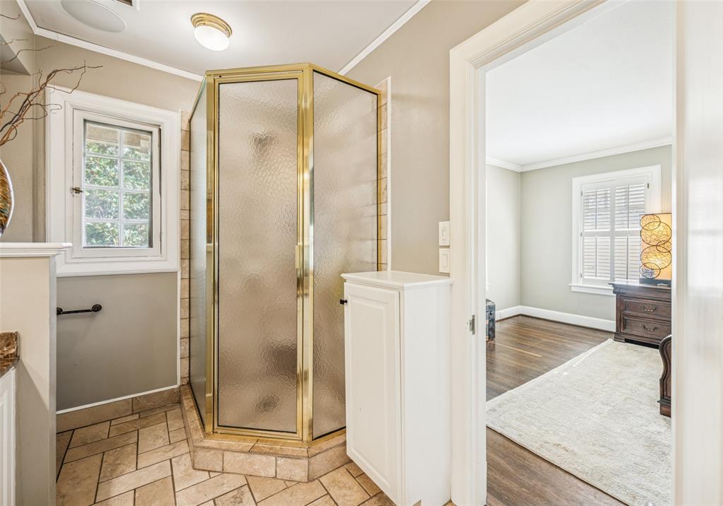 Mccarville & Bonds - Residential