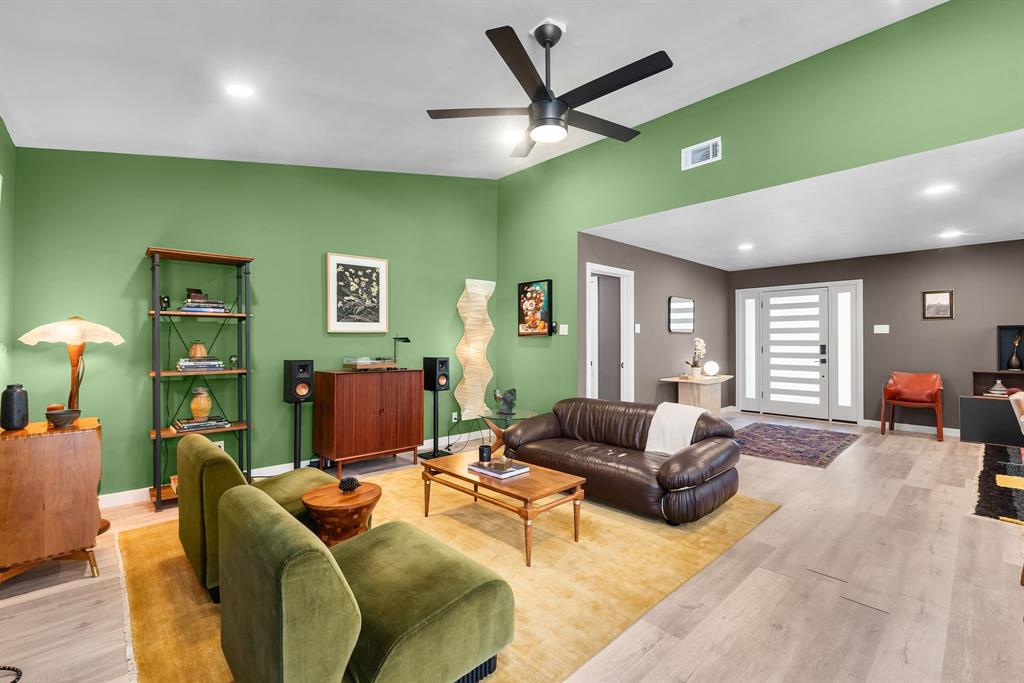 Classic Estates - Residential