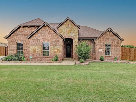 A home in Crowley