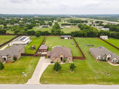 A home in Crowley