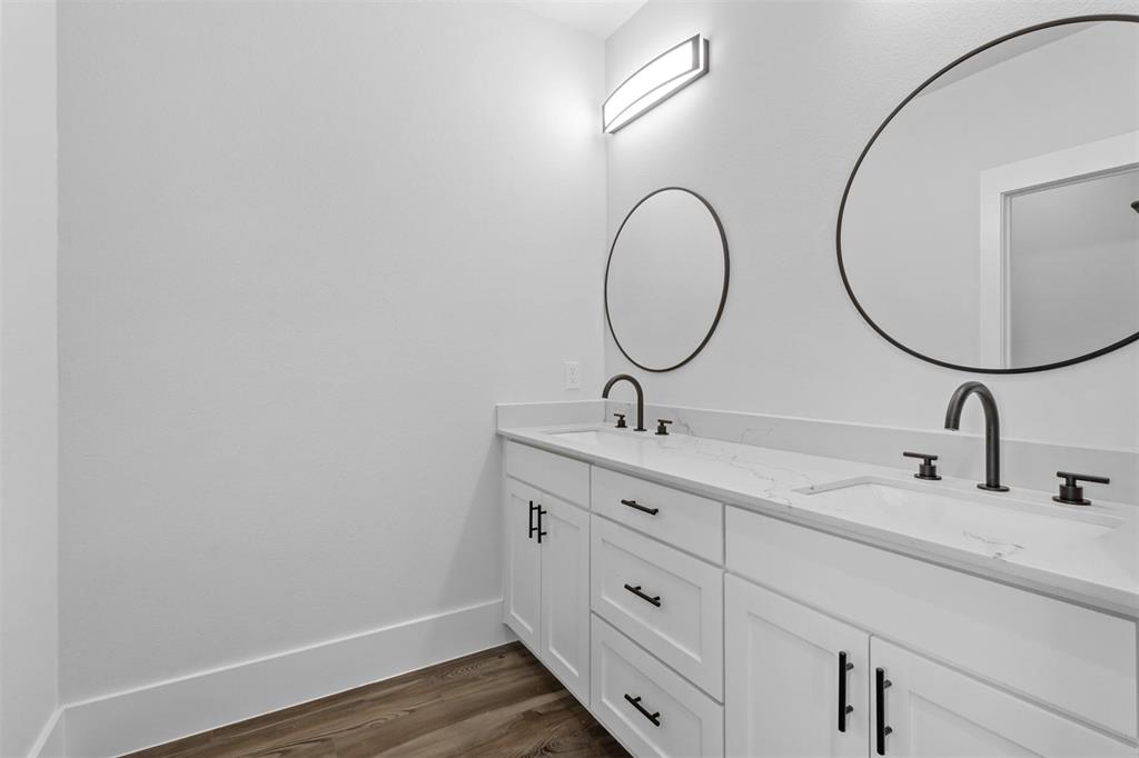 Orig Town Of Greenville - Residential