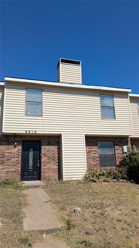 Photo of 4010 Walnut Park Circle, Garland, TX 75042 (MLS # 21094671)