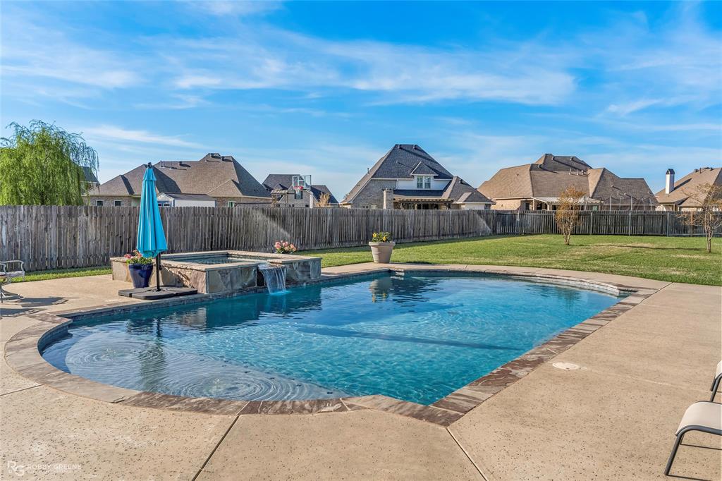 St Charles Court Village Un 8 - Residential