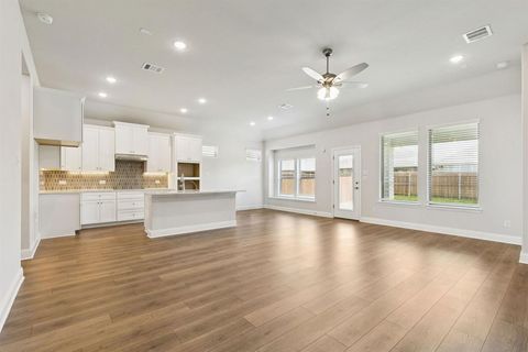 Tiny photo for 4508 N Snakeweed Street, Fort Worth, TX 76036 (MLS # 21101604)