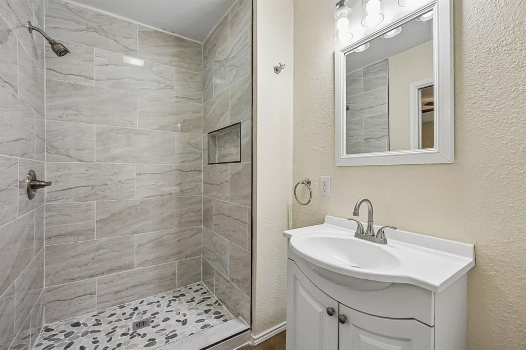 Forest Oaks Add - Residential