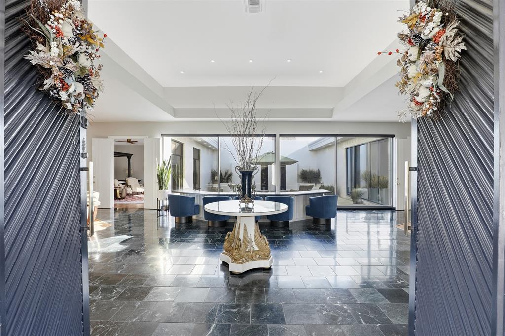 5625 El Campo Avenue