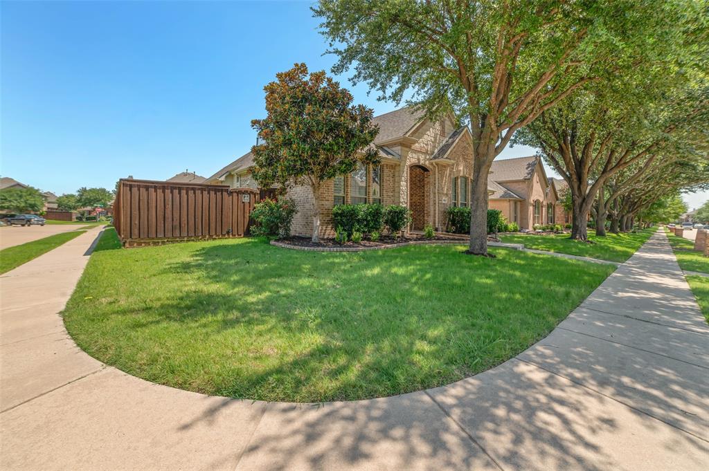 964 Cougar Drive