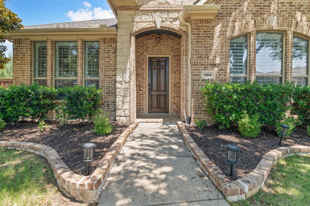 964 Cougar Drive