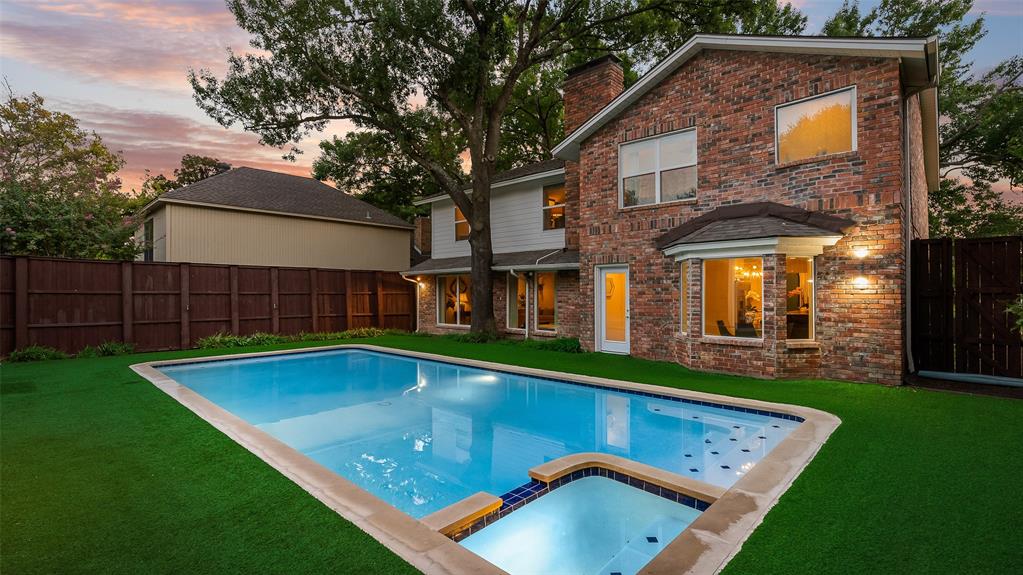 9315 Moss Circle Drive