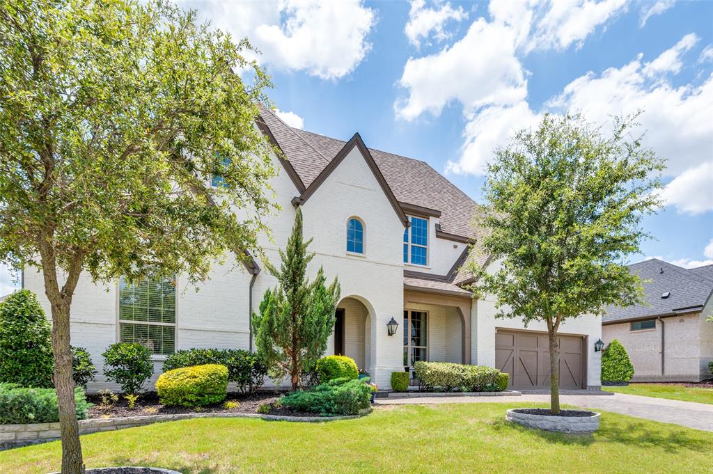 2813 Maverick Way