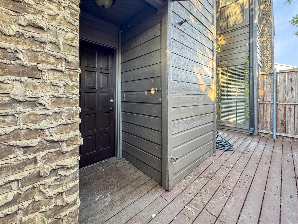 Richardson Crossing Condo - Residential