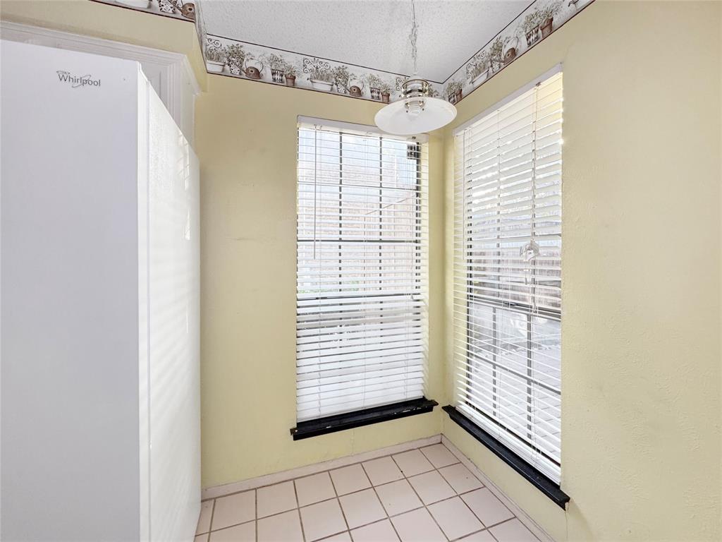 Richardson Crossing Condo - Residential