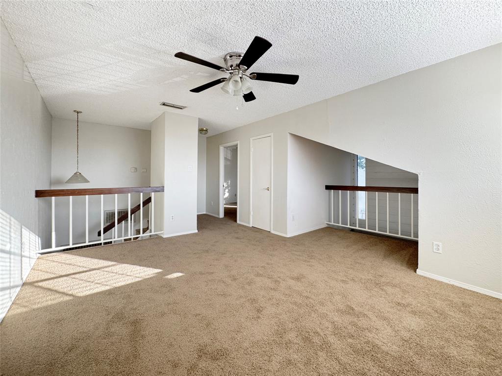 Richardson Crossing Condo - Residential