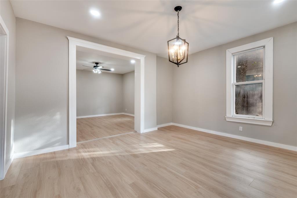 814 W Richmond Avenue