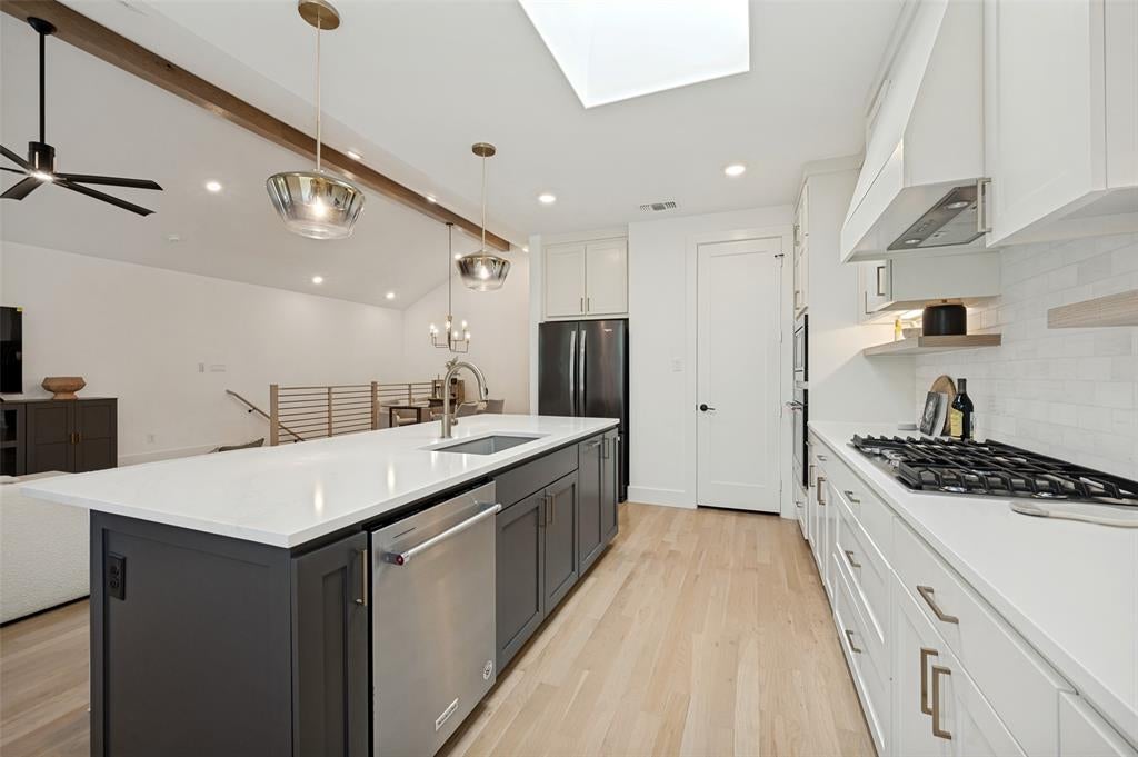 9118 Prado Lane
