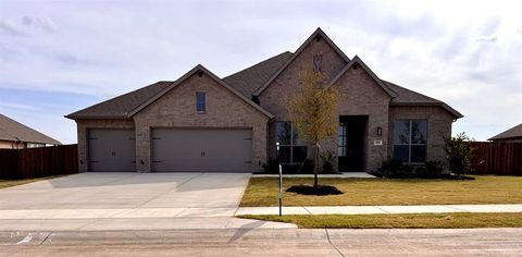 109 Grey Wolf Court Godley TX 76044