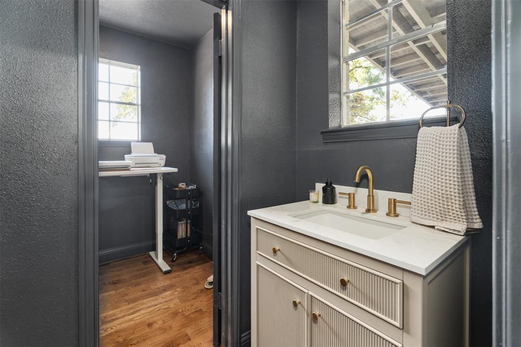 JNO SWESEY, TRACT 75; 1.0 ACRES, & HOUSE - Residential