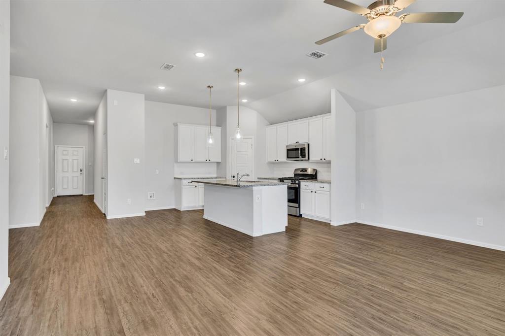 Prairie Rdg Ph 2 - Residential Lease