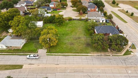 1926 Mayfield Road Grand Prairie TX 75052