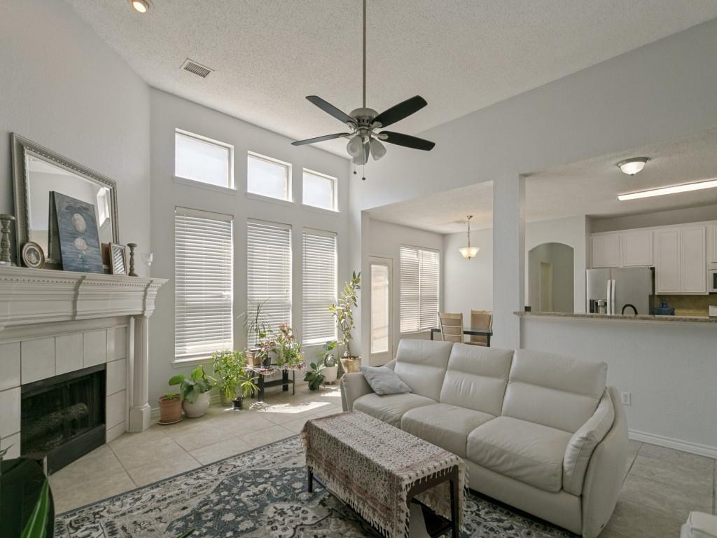 3520 Estacado Lane